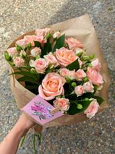 Букет цветов из:  Розы #REPLACE_PRED# Колодезном