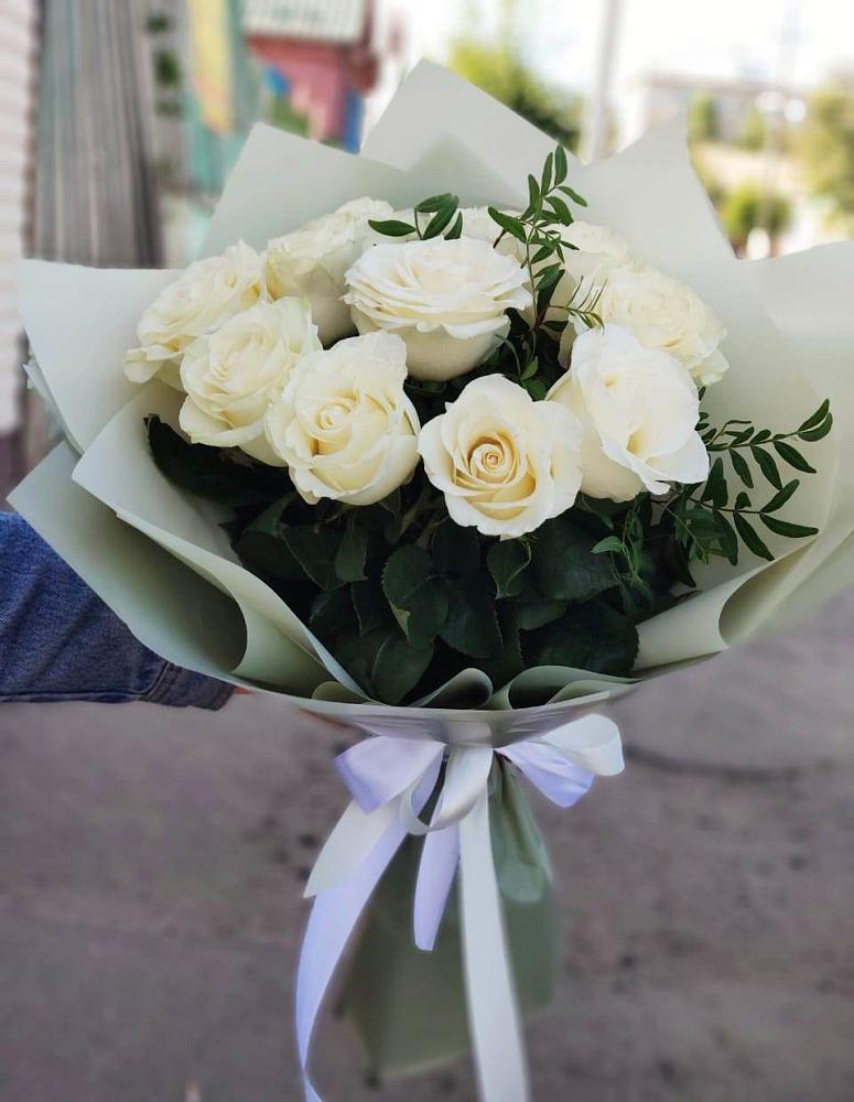 Букет Белые розы Проуд в Колодезном