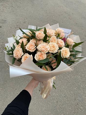 Букет Кремовые розы Латте в Колодезном