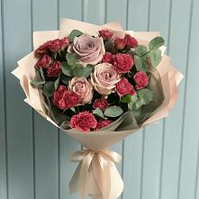Букет цветов из:  Гвоздики и Розы #REPLACE_PRED# Колодезном