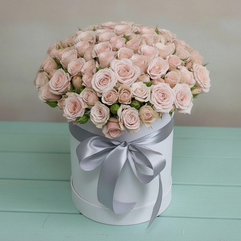 Цветочная композиция из Розы в шляпной коробке в Колодезном